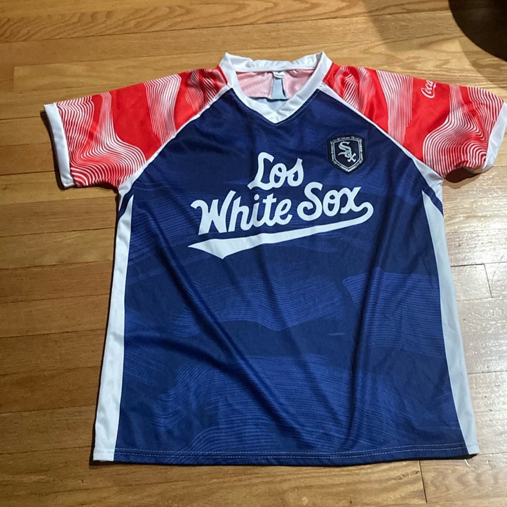 Chicago White Sox soccer jersey size medium polyester - Picture 2 of 7